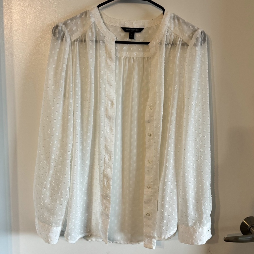 Banana republic sheer white frilly polka dot button down - size small